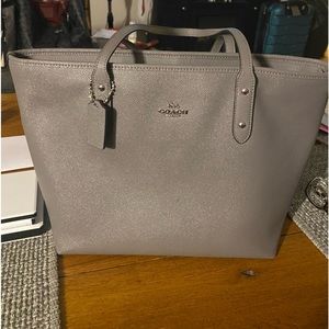 Coach Tote